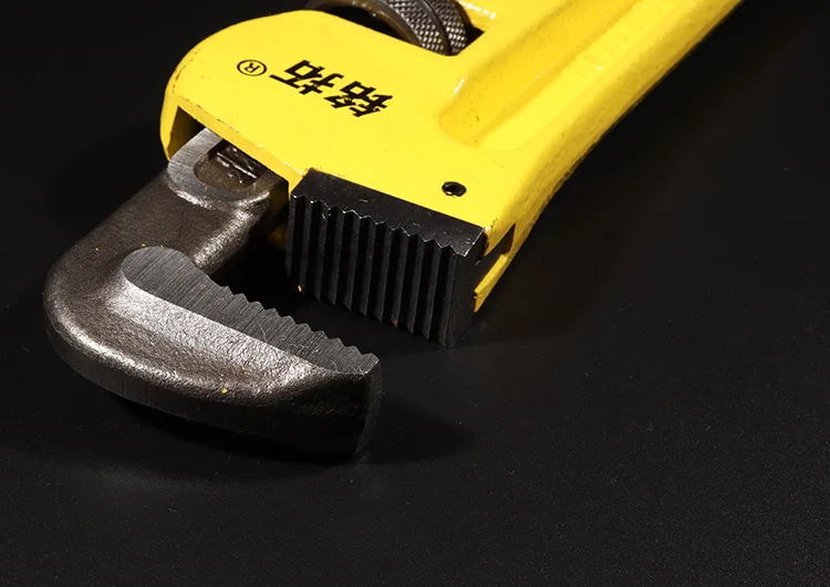 
High-grade High carbon steel pipe pliers pipe wrench 7.5