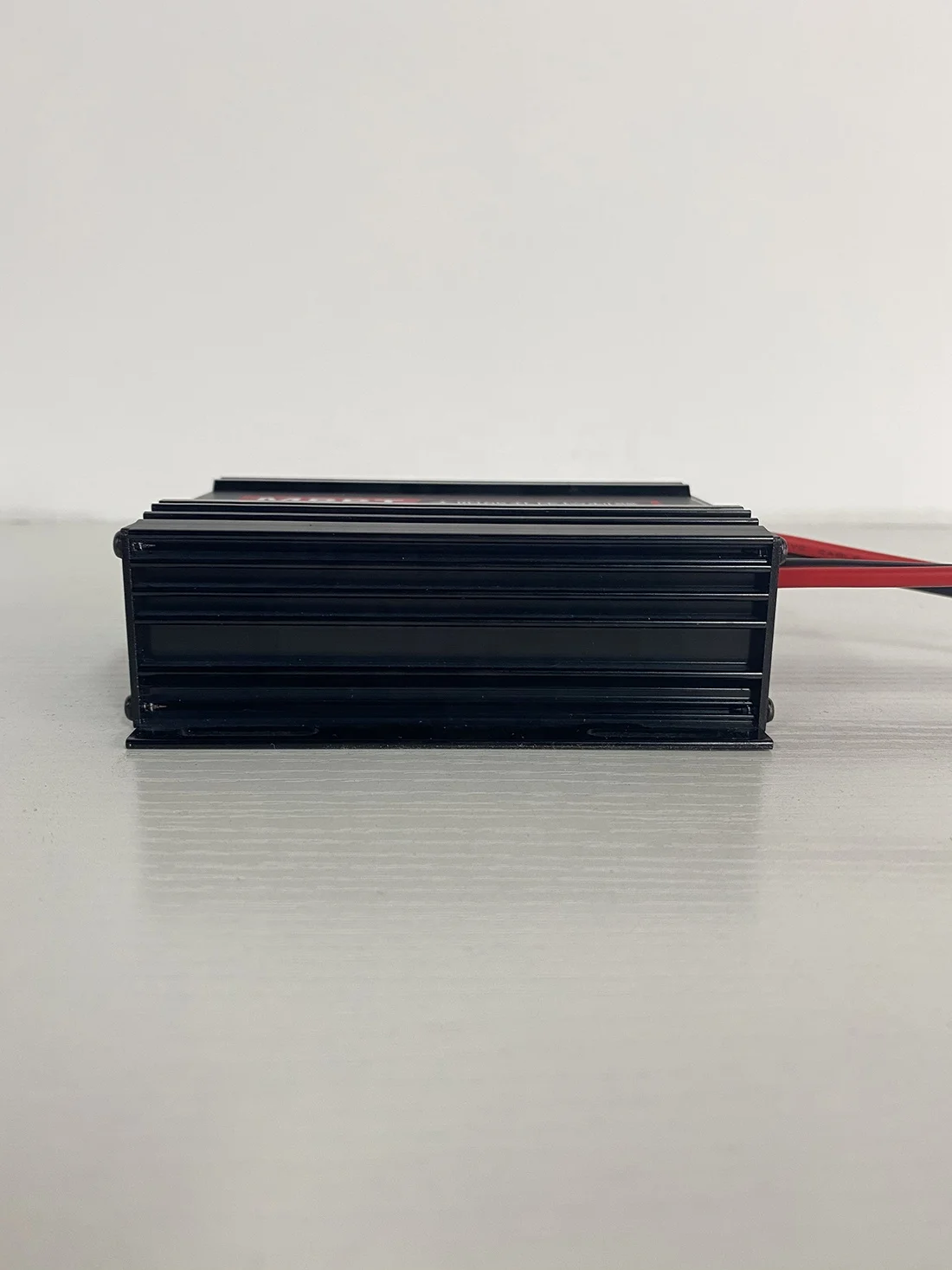  New arrival waterproof 64W 12V radar sensor boost solar controller 12v 24v 88v