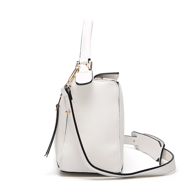 Special offer 2022 autumn winter new large bag one shoulder oblique cross hand star with the same pillow woman bag