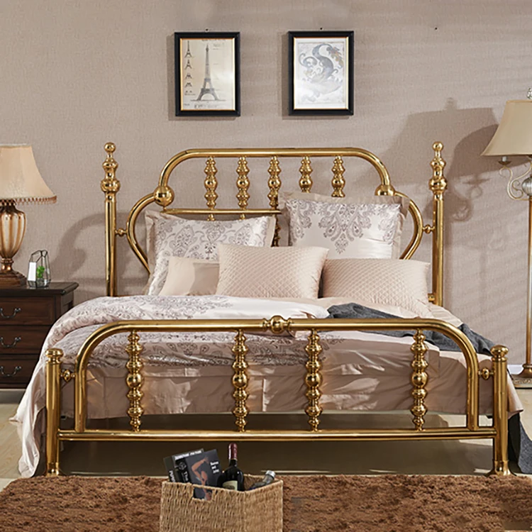 Antique Style Extravagant Vintage Brass Double Bed Bright Gold Polishing Superior Bedroom Furniture