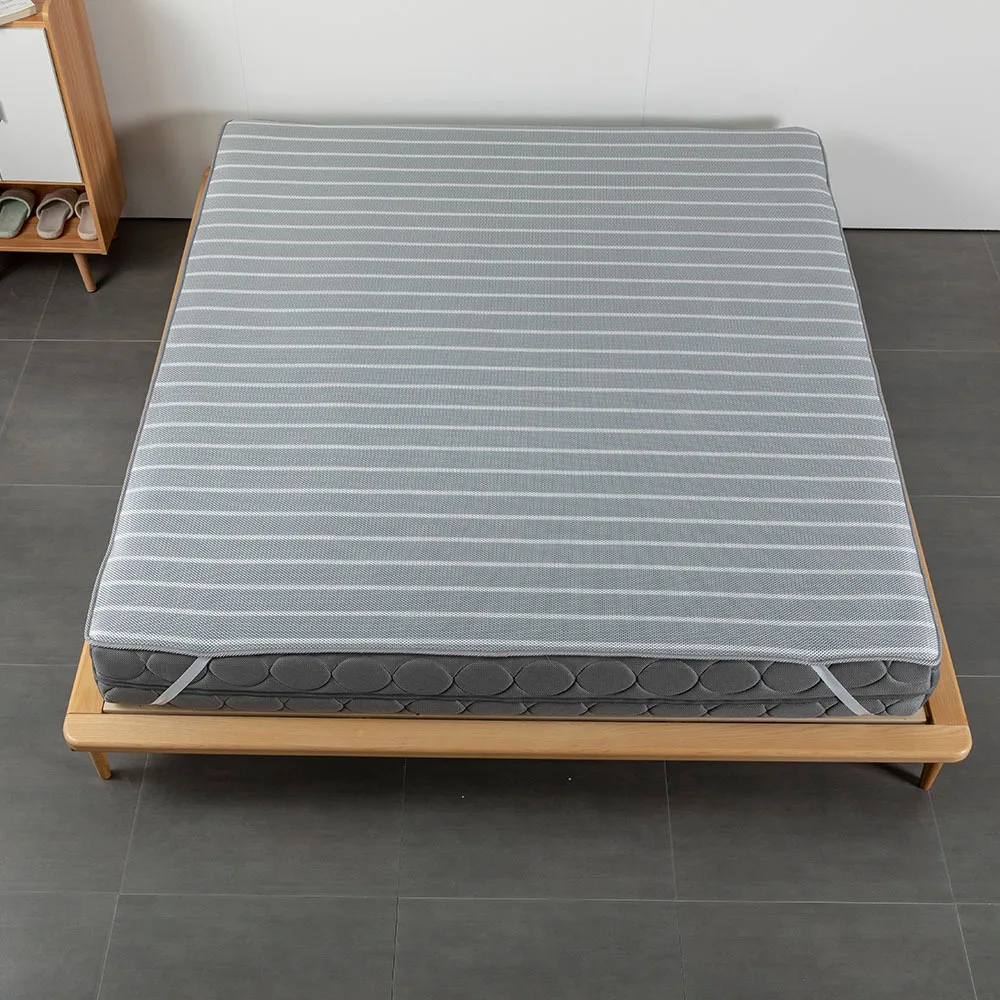 High Quality Light Gray Foldable 3D Mesh Spacer Cooling Breathable Mattress Bed Topper Pad