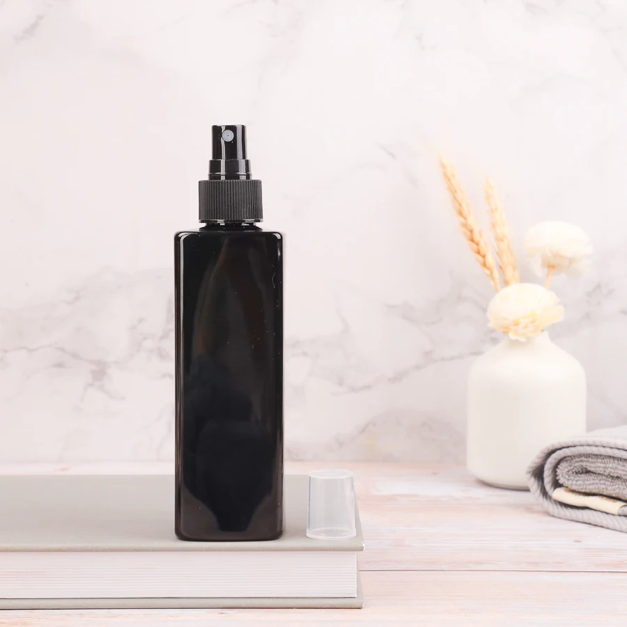 New Arrival 60ml Fine Mist Talc Powder Spray Bottle Plastic Cosmetic Packaging Bottle
