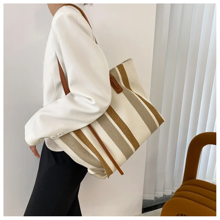 Wholesale Casual Outdoor Ladies Shoulder Handbags Large Capacity Simple Canvas Striped Zipper Tote Bags for Women