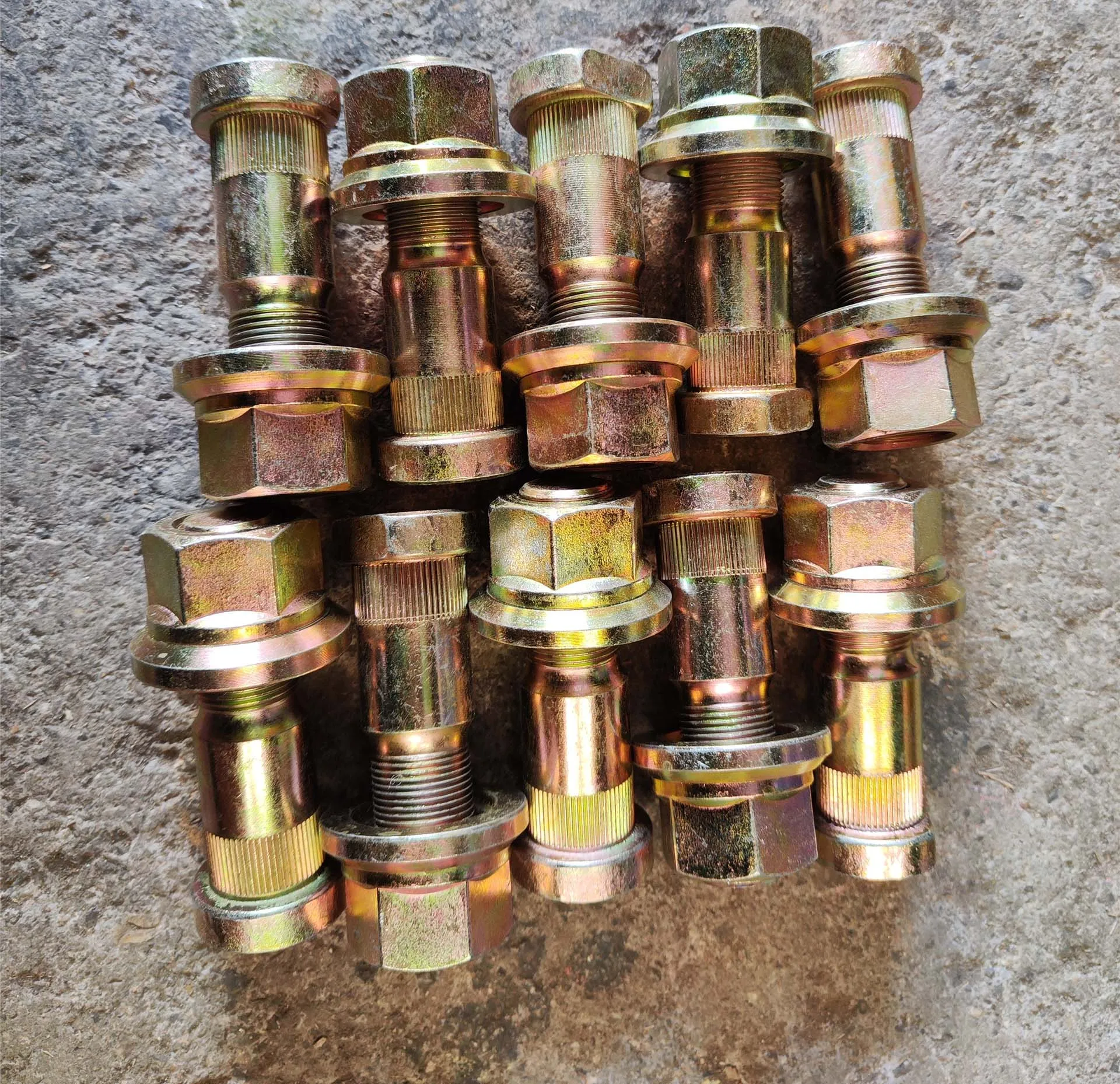 High quality SEM loader 656D 650B spare parts wheel nut and bolt