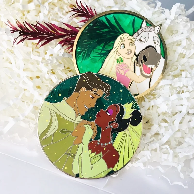 Hot Selling Enamel Pin  Custom Badges No Minimum Metal Logo Enamel Glitter Pin Custom 1.5 Inch Lapel Pins For Souvenir