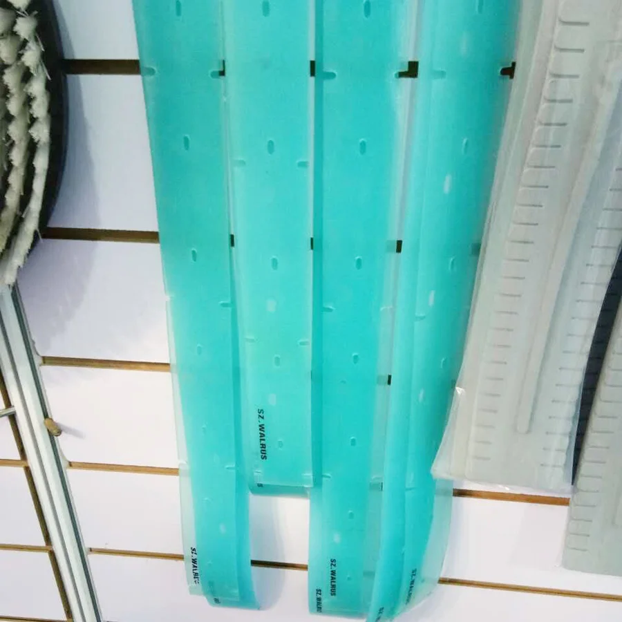 Floor scrubber brush parts squeegee blades rubber for Tennant  T300