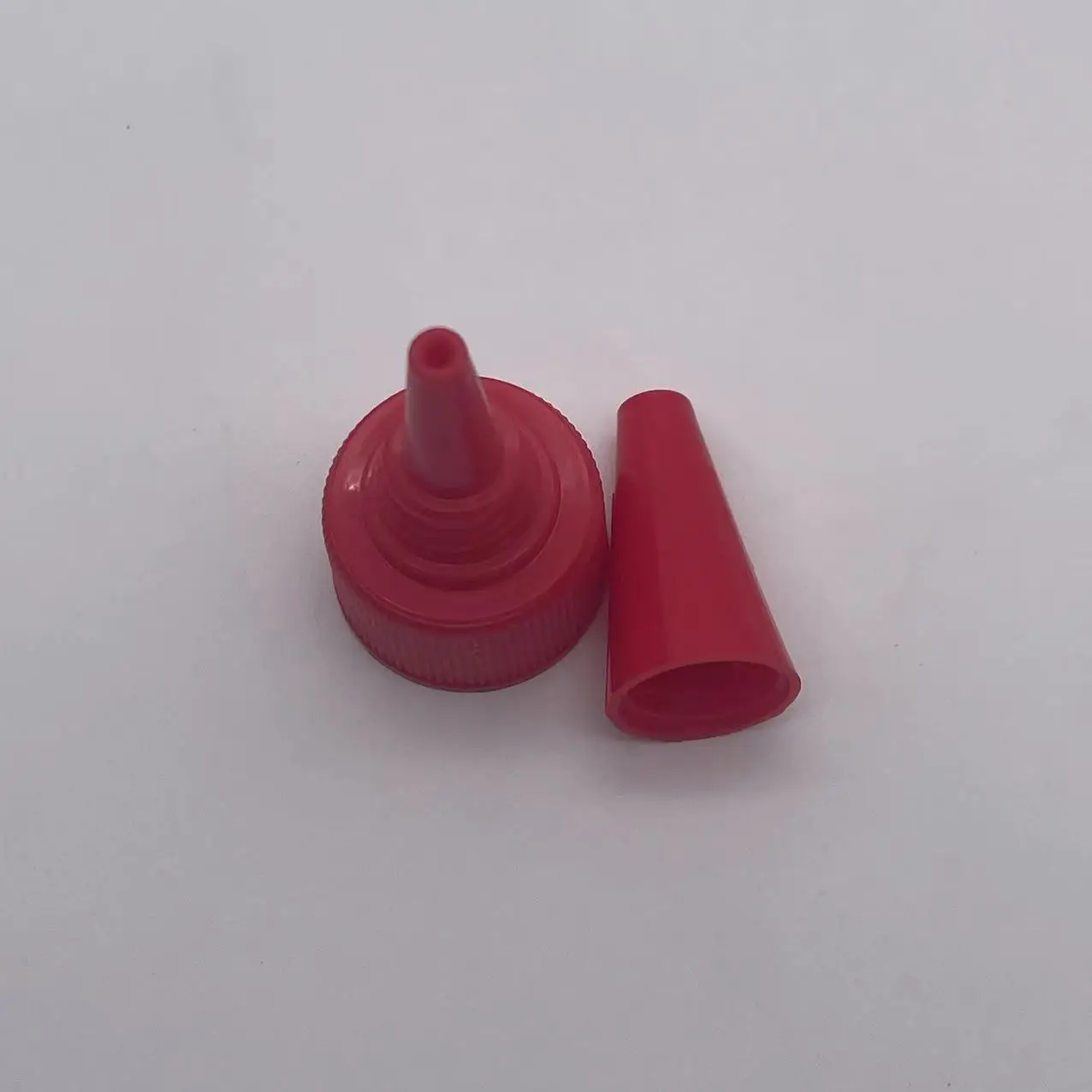 Custom color 28/410 tip cap Plastic 28mm twist cap tip 28/410 twist off screw cap