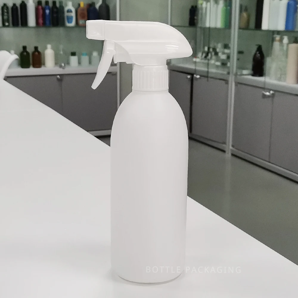 Round White Plastic Bottle HDPE 500ml Trigger Spray Bottle Detergent Bottles