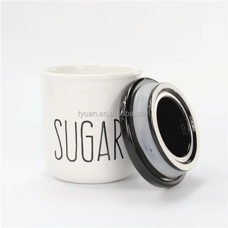 Kitchen Storage Ware Candy&cookie Fine Porcelain Sealed Mini Jar With Wooden Lid