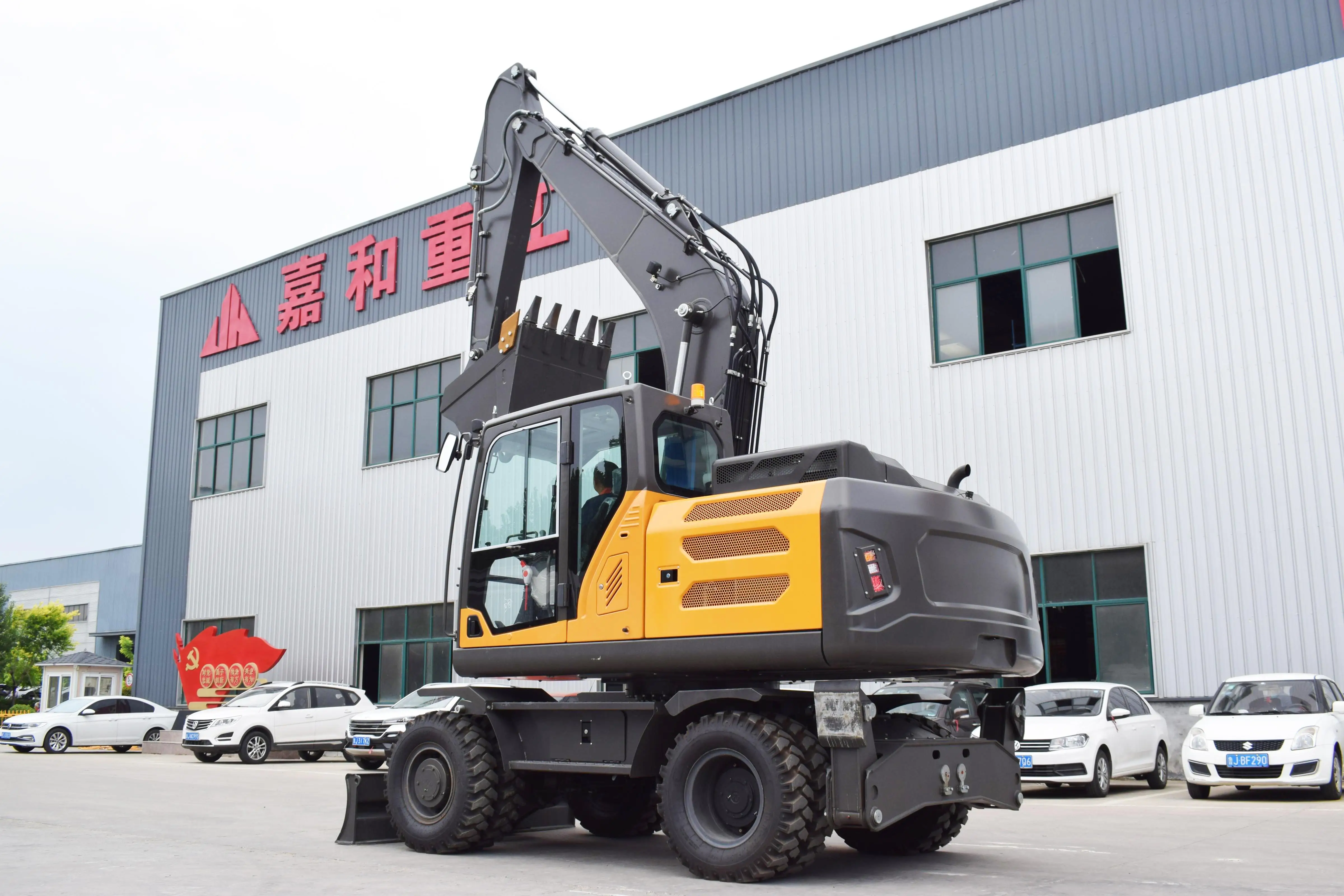 China  EPCN  New  EPA Small Wheel Excavator 8 Ton EPA Euro 5 KUBOTA  Engine 10 ton Four-wheel Drive Mini Wheel Excavator
