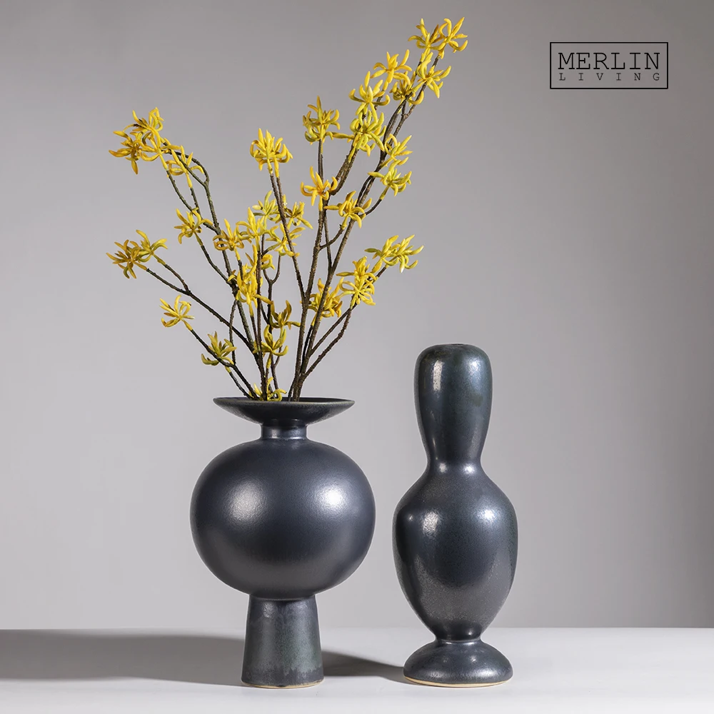 Merlin Living Vase Accessories living room Vintage Nordic Modern Flower Vase Metal Glazed Porcelain Round Shape With CeramicVase