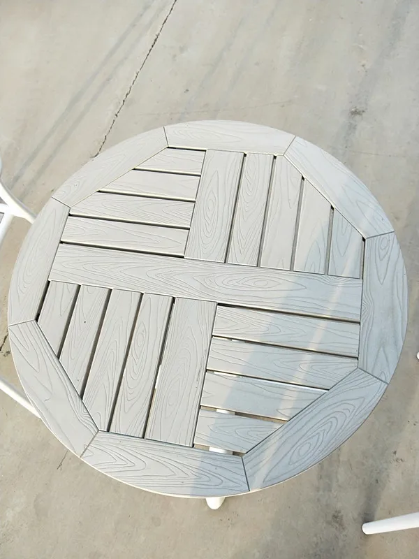 Garden leisure  fashionable  outdoor plastic wood table and chair outdoor furniture garden sets