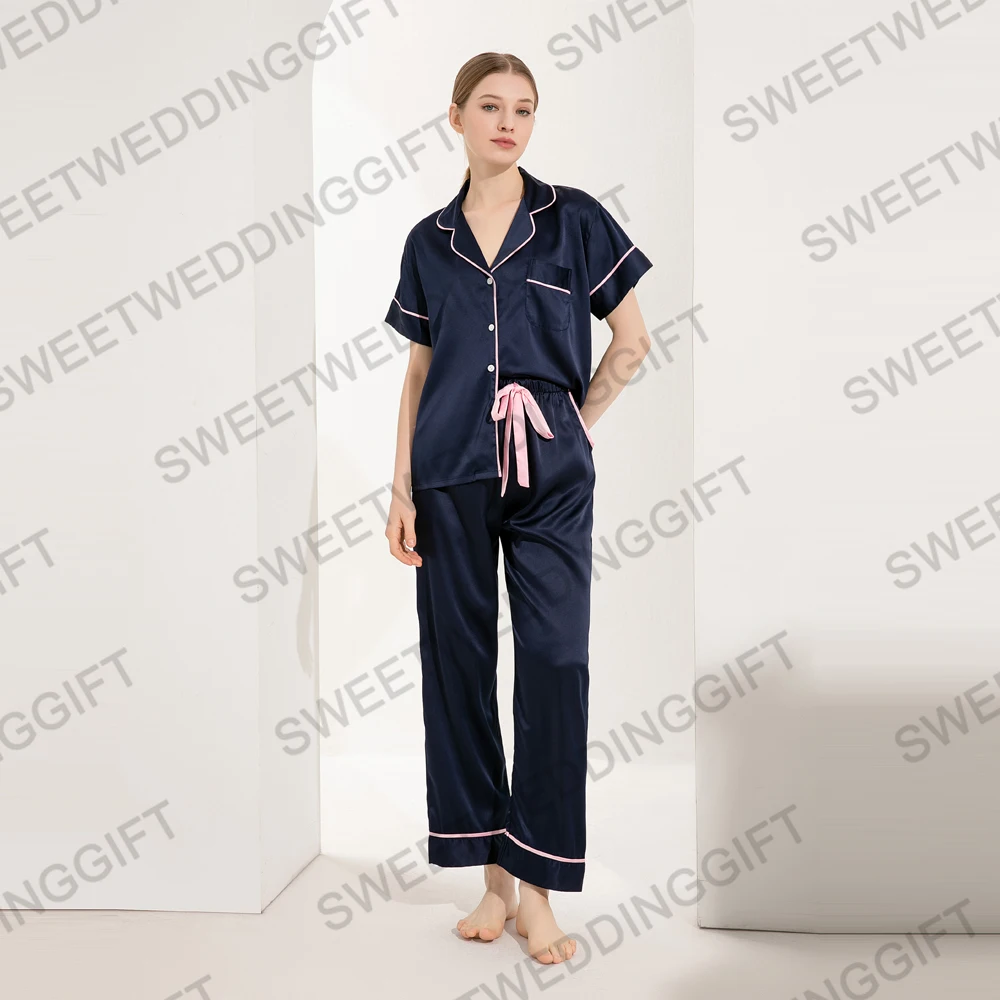 928 Wholesales Satin Women Pyjamas Set Two Piece Set Fashion Women Clothing Custom Logo Pyjamas Short Sleeve Sleepwear