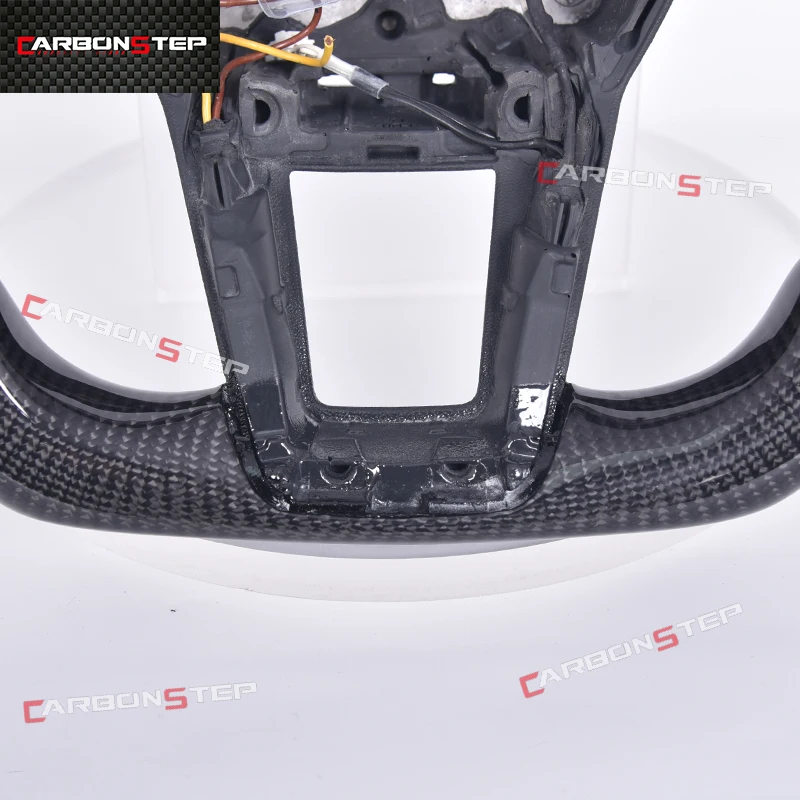 Low Price Carbon Fiber Steering Wheel In Stock For Audi Q3 A4 B7 C7 RS6 A6L B9 A3 S Line S5 B8 A5 B8 A4L