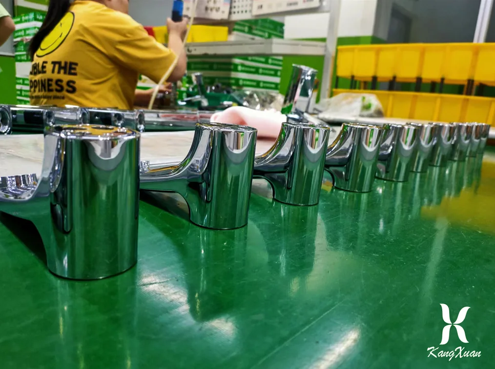 Health durable beautiful appearance ABS plastic pull out  faucets for kitchen sink