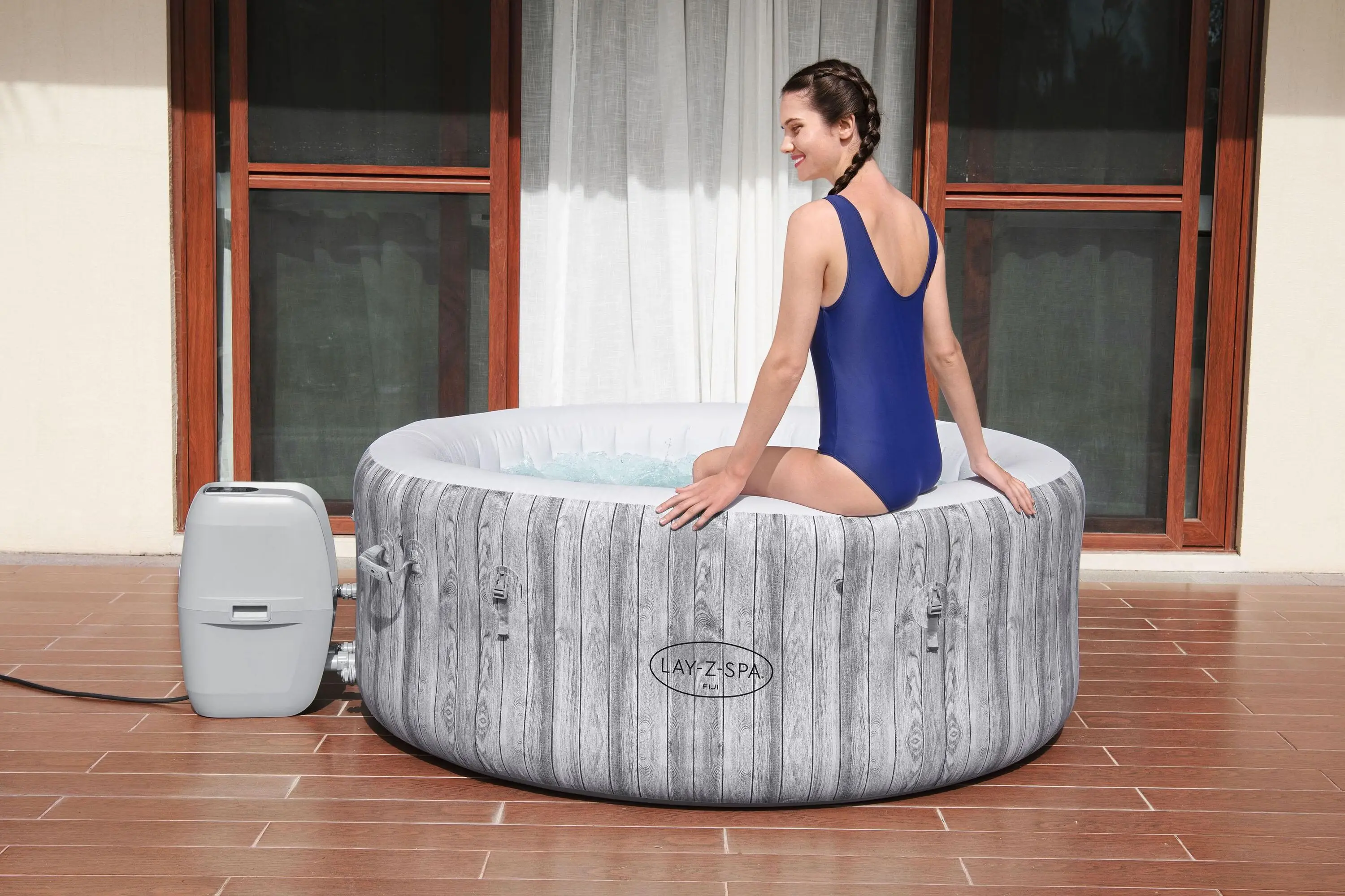 Bestway 60085 Hot Sale Spa Pool Tub Air Jet Inflatable 4 Person Outdoor Spa Pool For Family