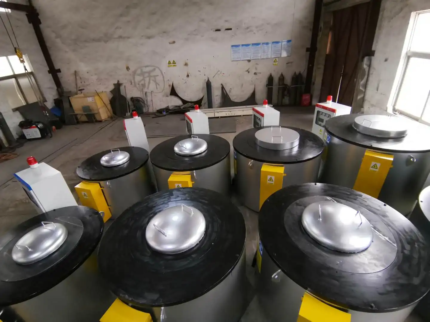 70-1000kg Cooper Aluminium Industrial Induction Melting Furnace Smelting Furnace Price Sale