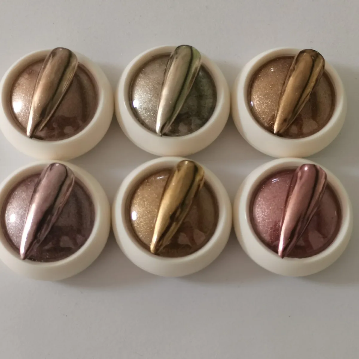 New Light Luxury Gold Magic Mirror Powder Hot Sale Mirror Surface Titanium Powder High Quality Nail Art Magic Mirror Powder