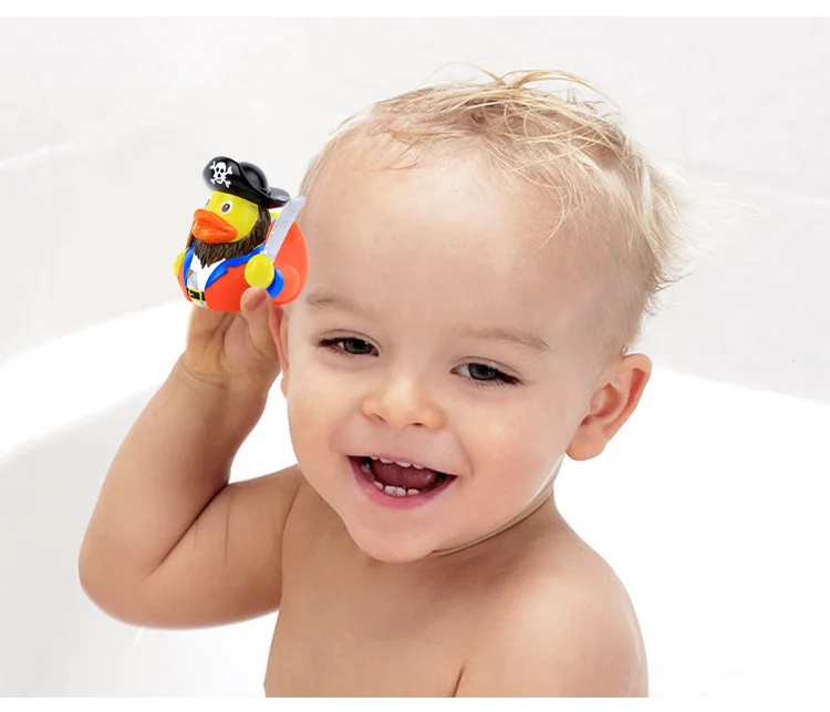 Baby bath baby water play toy children play water pirate duck Boy girl swim on the beach