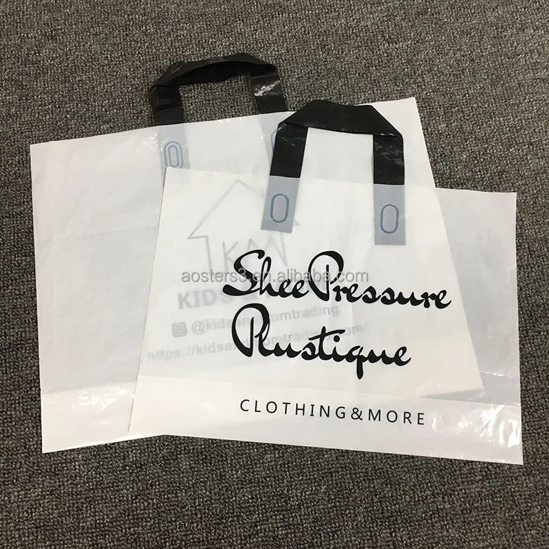 Wholesale clothing store bag hand carry gift bag clothes packaging plastic portable shopping bag