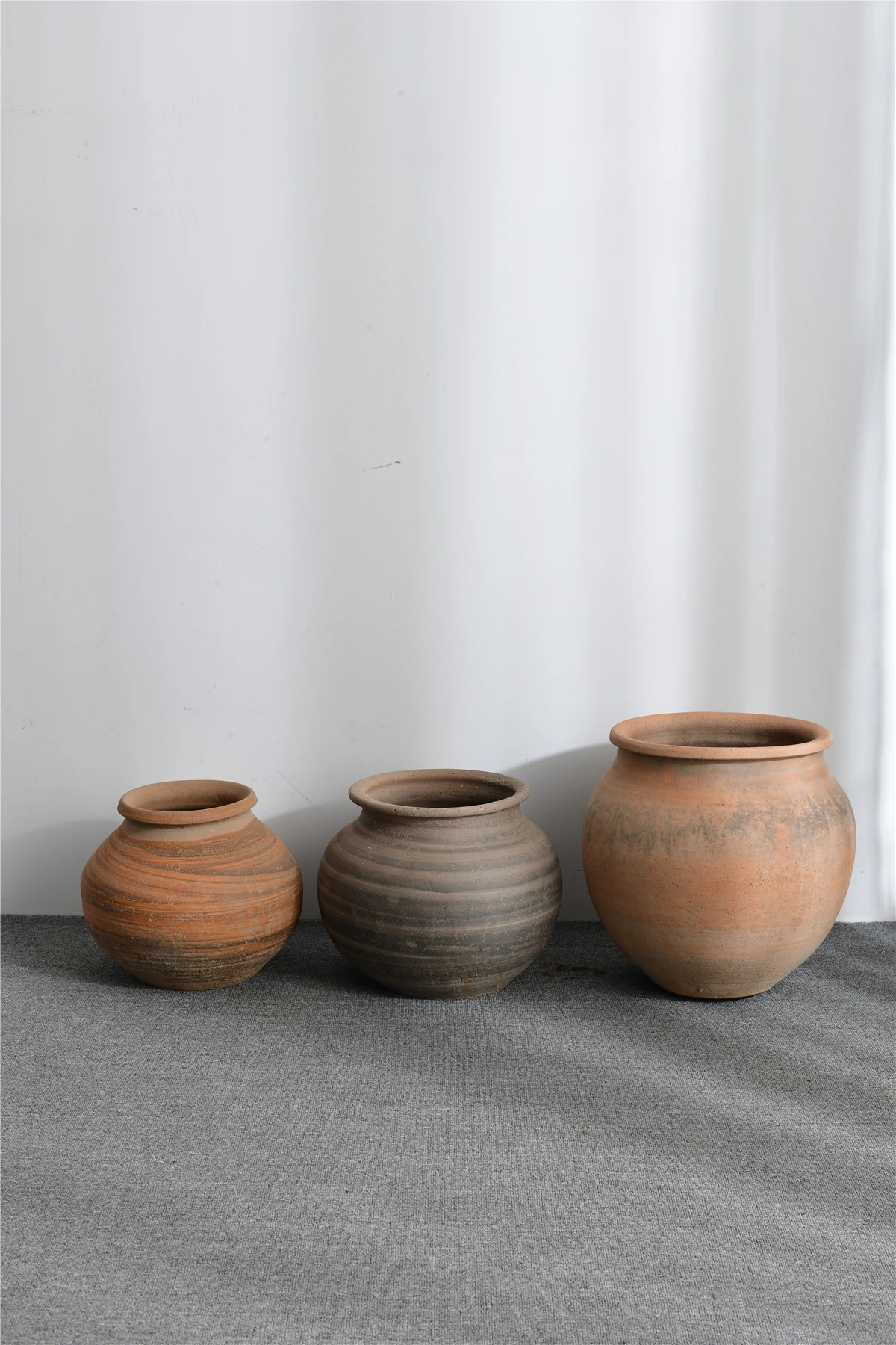 Popular Chinese antique large-capacity ceramic pot large-capacity ceramic pot