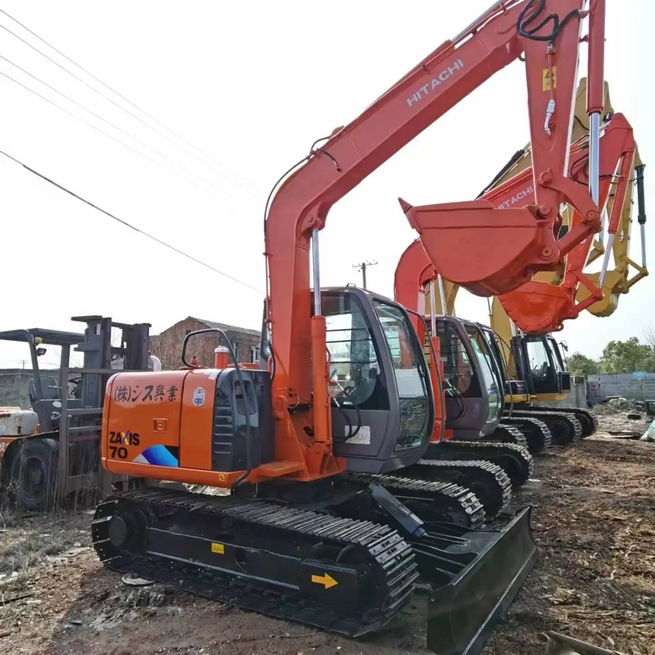 Japan made original Hitachi ZX70 tracked digger,7 ton mini shovel Zaxis 70 crawler excavator in Shanghai