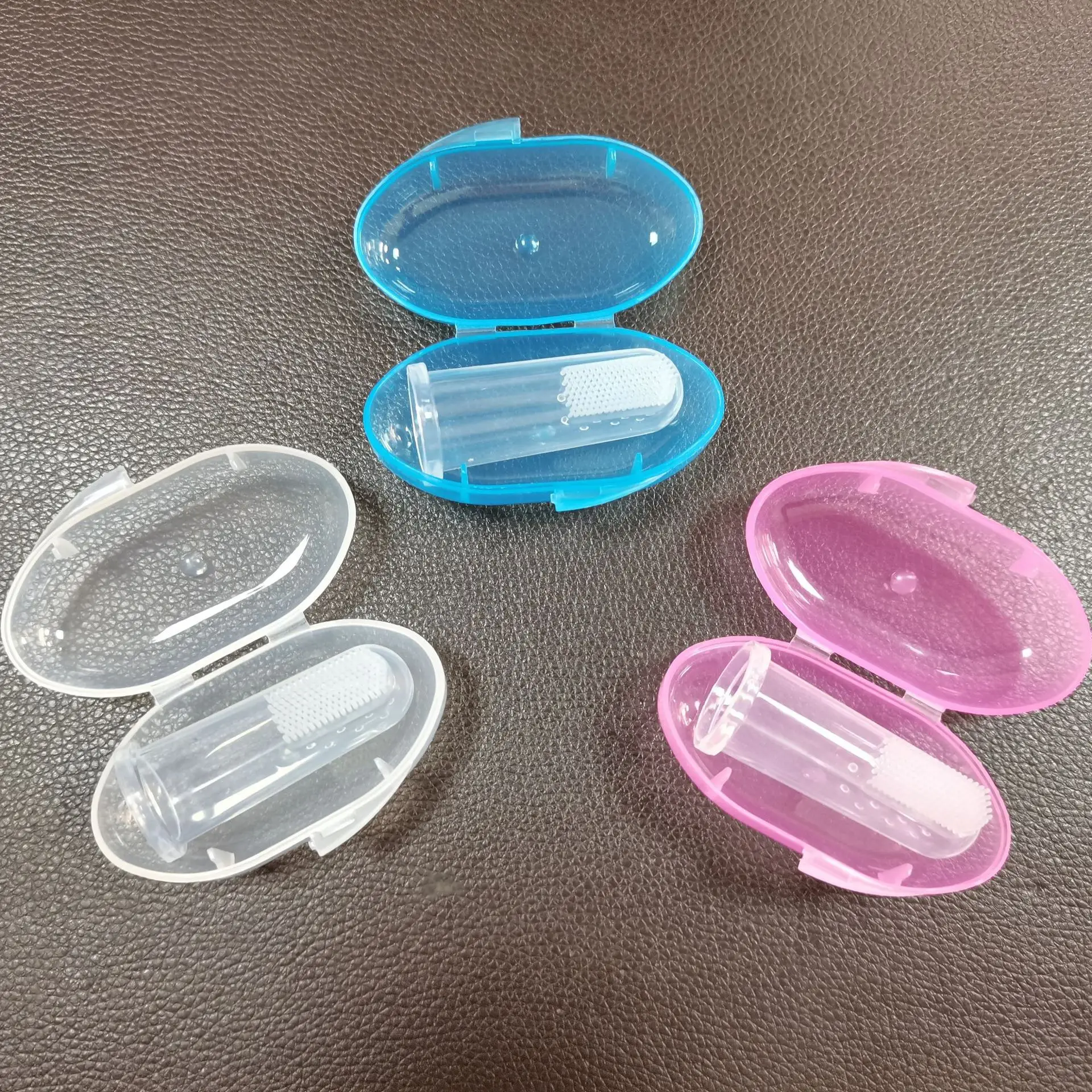 Box Packaged Cheap Pets Dog and Cat Toothbrush Fingers Pet Toothbrushes