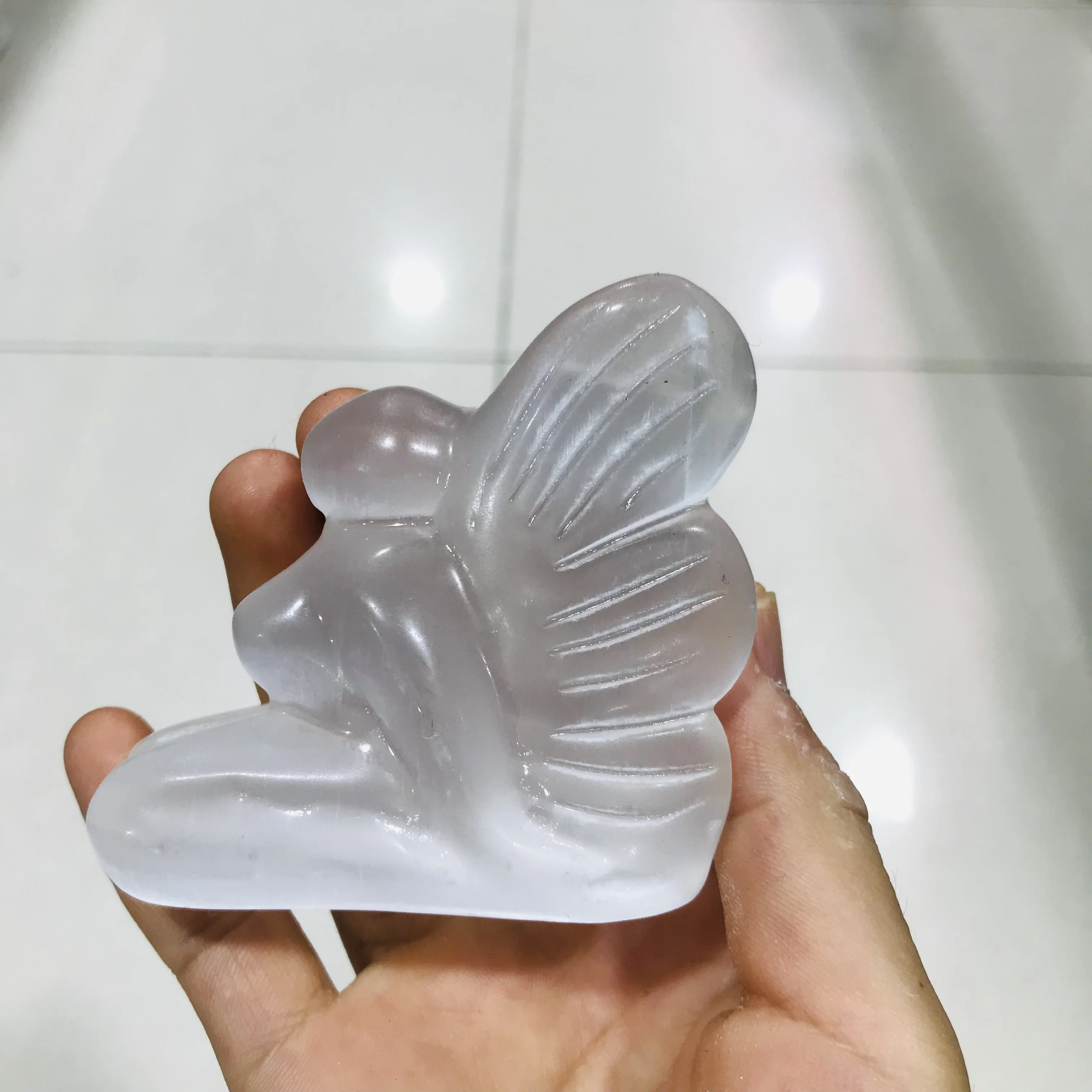 Wholesales Natural crystal crafts Selenite unicorn Carving Hand Carved Selenite dolphin For Decoration