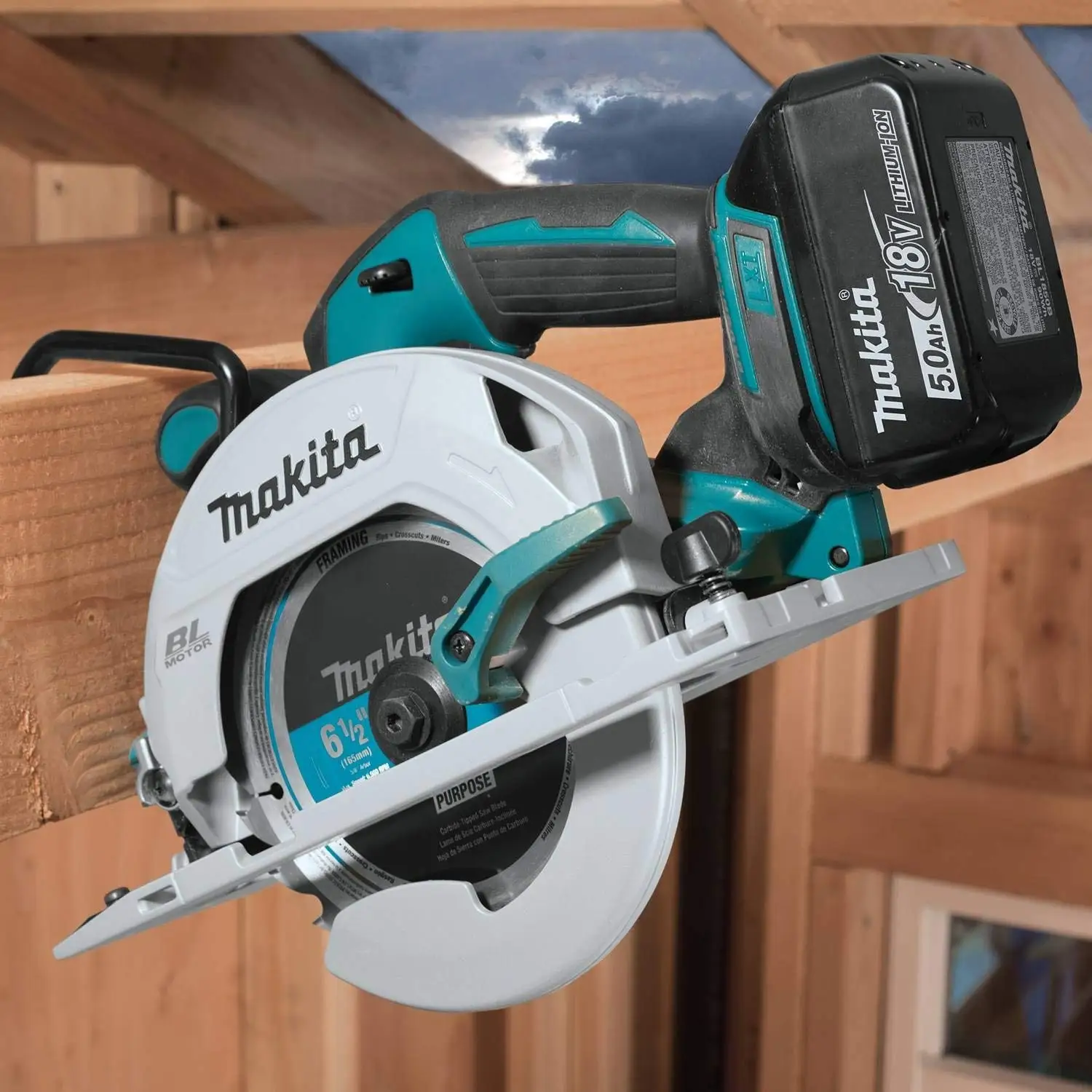 Makita Electric Circular Saw DHS680 Brushless Rechargeable 18V Lithium Battery Woodworking Portable Electric Makita Saw