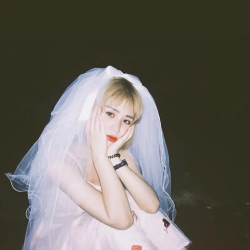 2024 New multi-layer fluffy bridal bow veil simple retro wedding veil short fairy veil