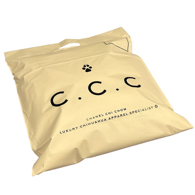 Custom Mailing Bags for Clothes Boutique Matte color Nude Beige Shipping Package Mailer Bag Thank you Poly Mailers handle