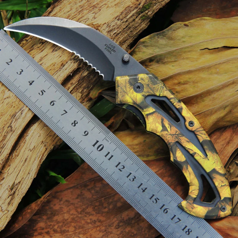 Outdoor folding knife tool cutlass 440C steel high hardness outdoor camping knife.