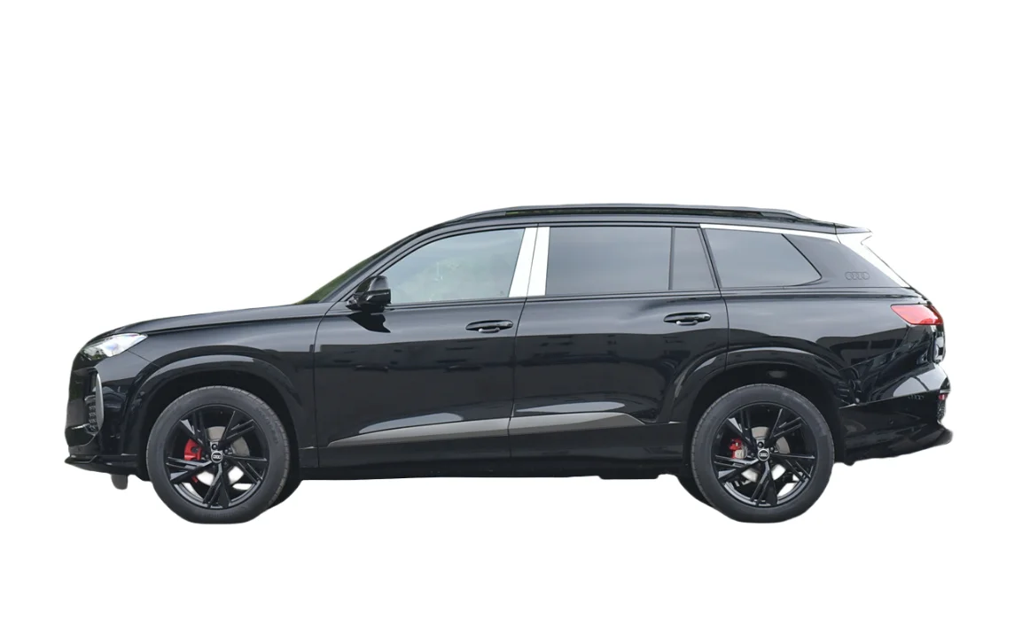 SAIC Audi Q6 2024 45 TFSI    Black Knight Edition 7-seater