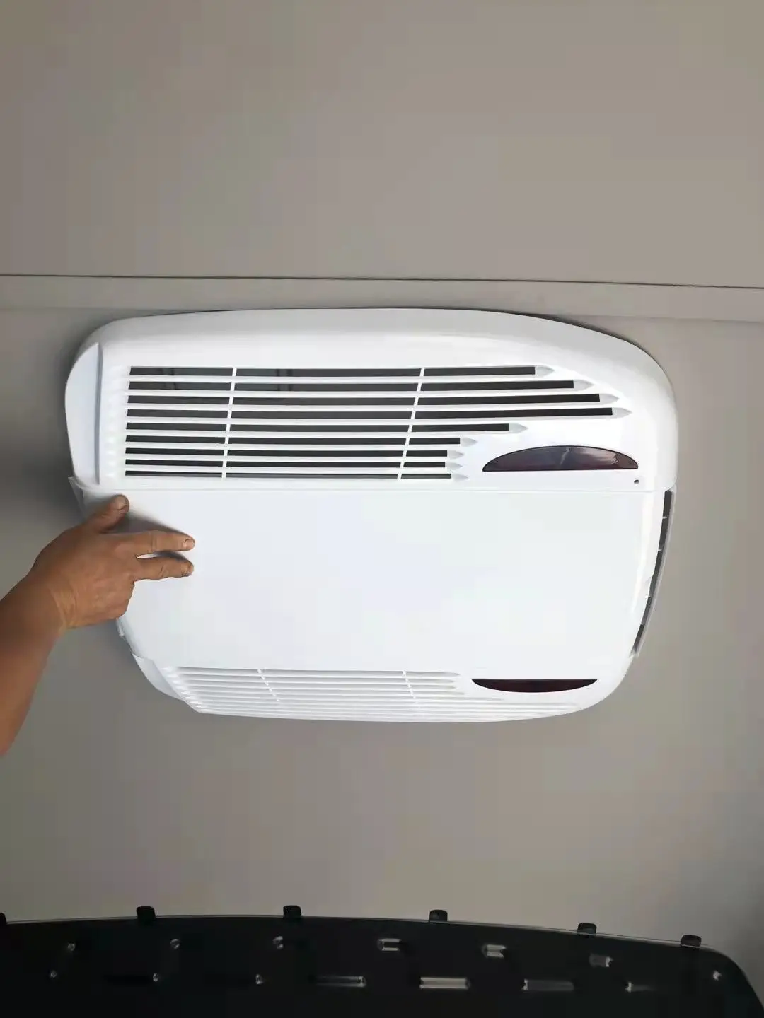 Rv кабины грузовика 12v/24V DC заряжатель автомобиля Парковка кулер на крыше Портативный кондиционер воздуха для campervan