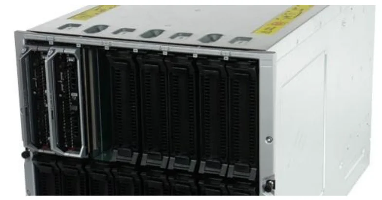 Новейшая платформа для сервера Dell Blade PowerEdge M1000e
