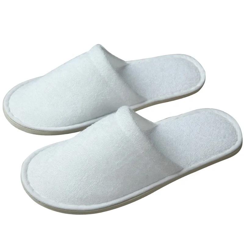 Hot selling OEM hotel customer logo open and closed toe disposable brushed terry cloth slippers