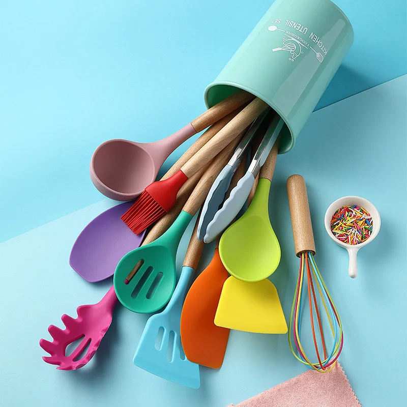 Direct Manufacturer Kitchen Baking Accessories Silicone Kitchen Utensils