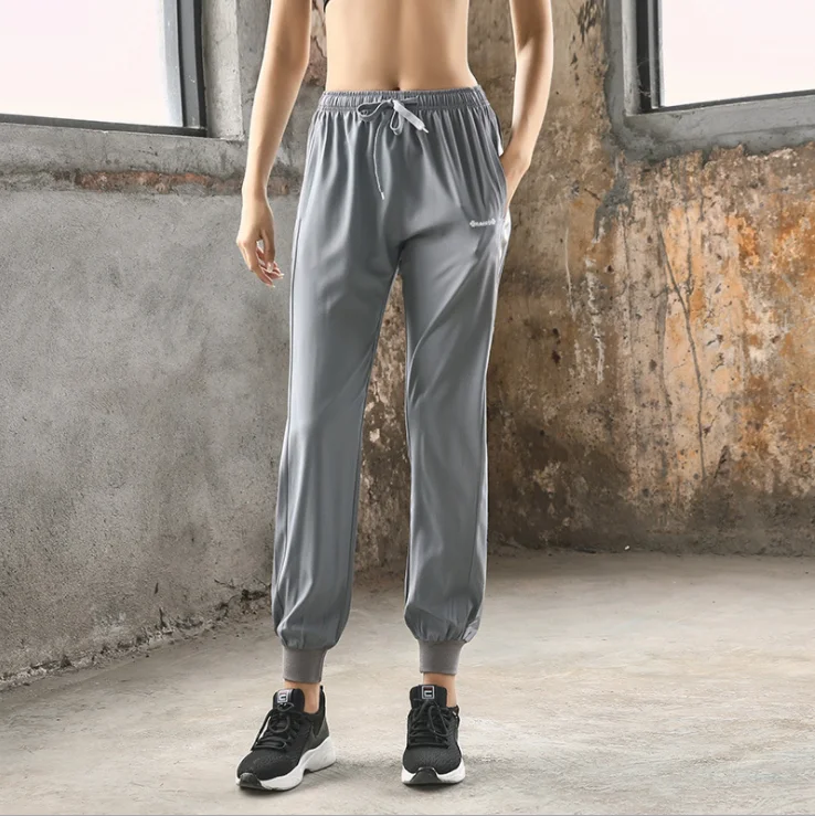  Capri Sweatpants for Women Sports Running Casual Cropped Jogger Pants with