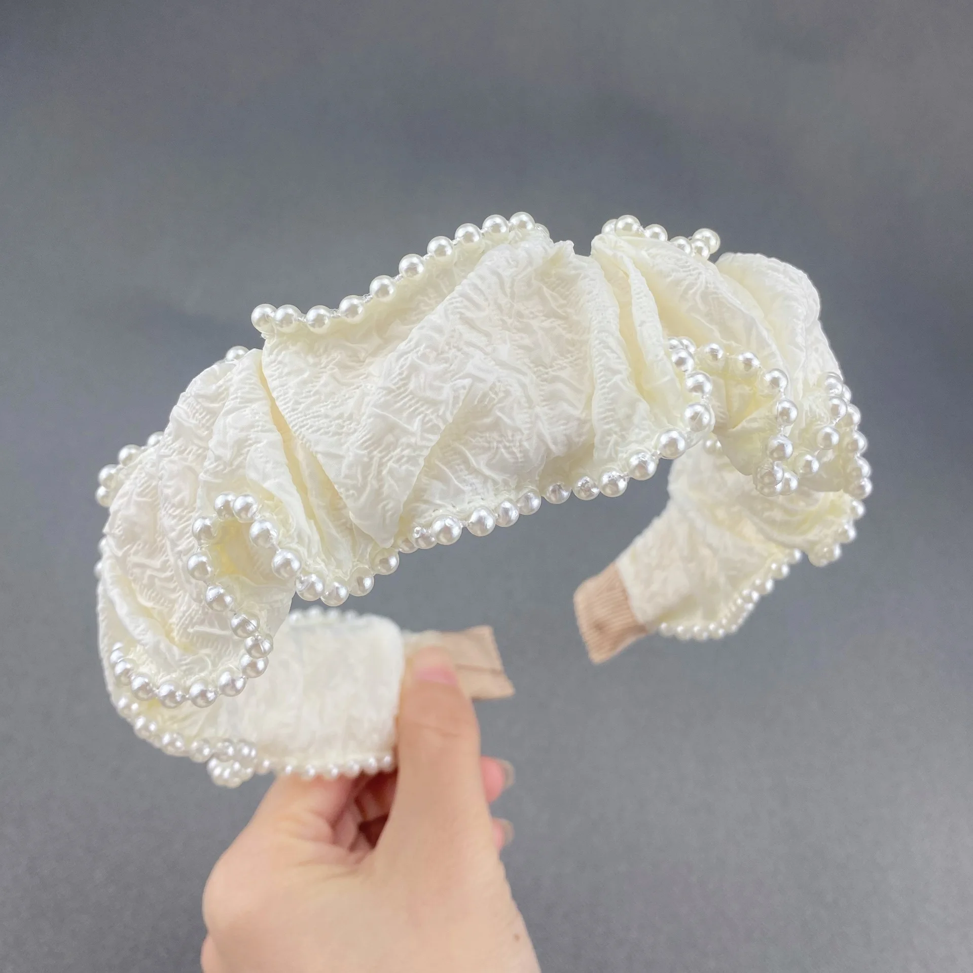 French Retro Fresh Temperament Knotted Pearl Fabric Headband Hair Clip  Cure Hair Accessories