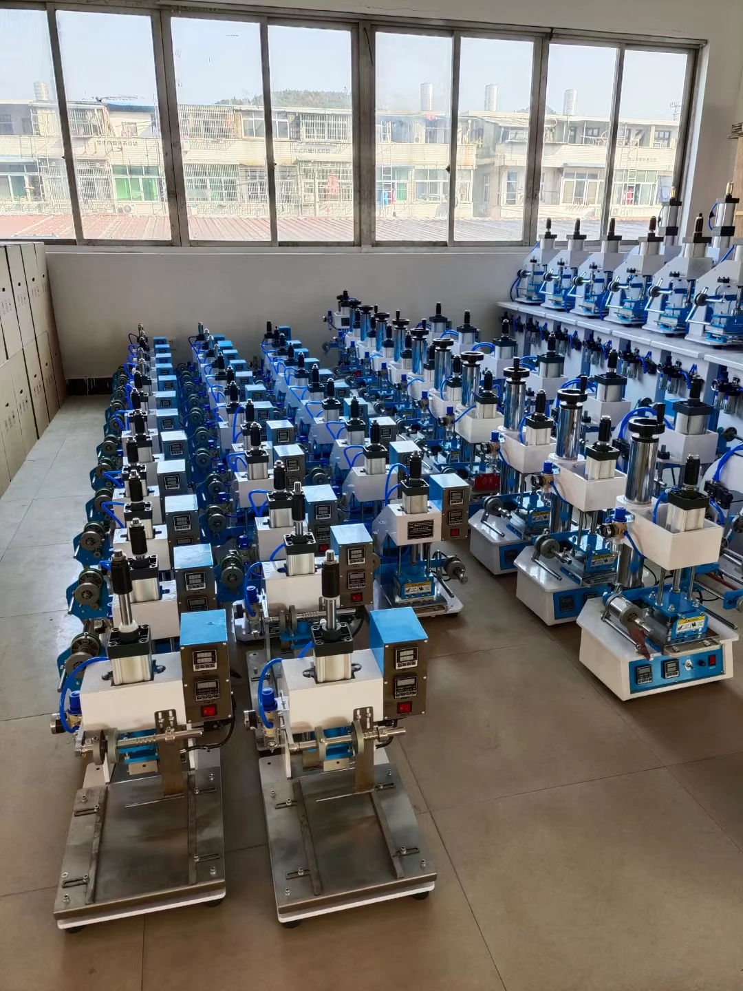 Gold Foil laminating Machine  Automatic Digital Leather Paper Wood  Embossing Hot Stamping Machine