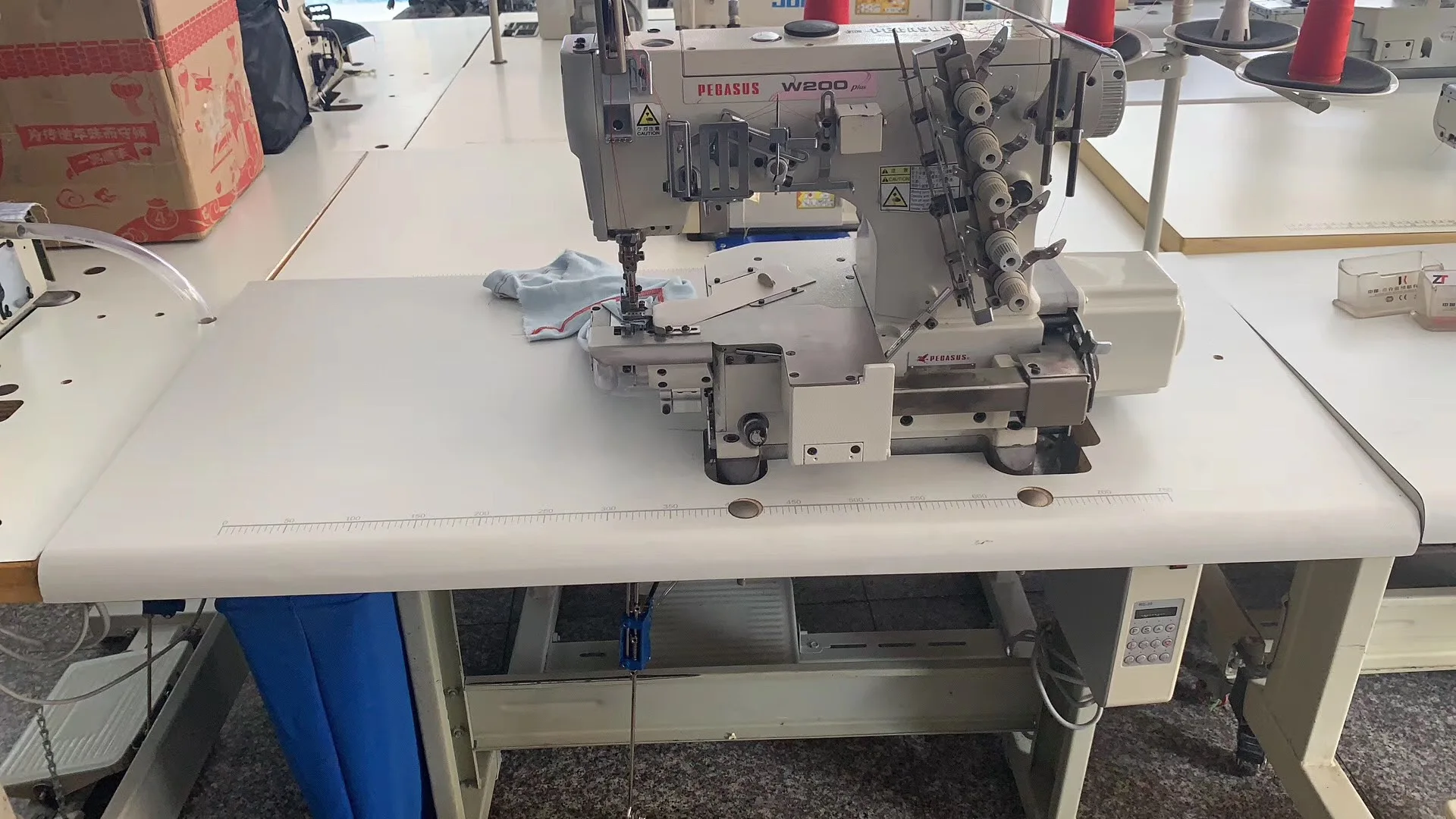 Original Pegasus W200 Small Cylinder Interlock Sewing Machine Covered Chain Stitch Sewing Cotton Sweaters Trousers Sportswear