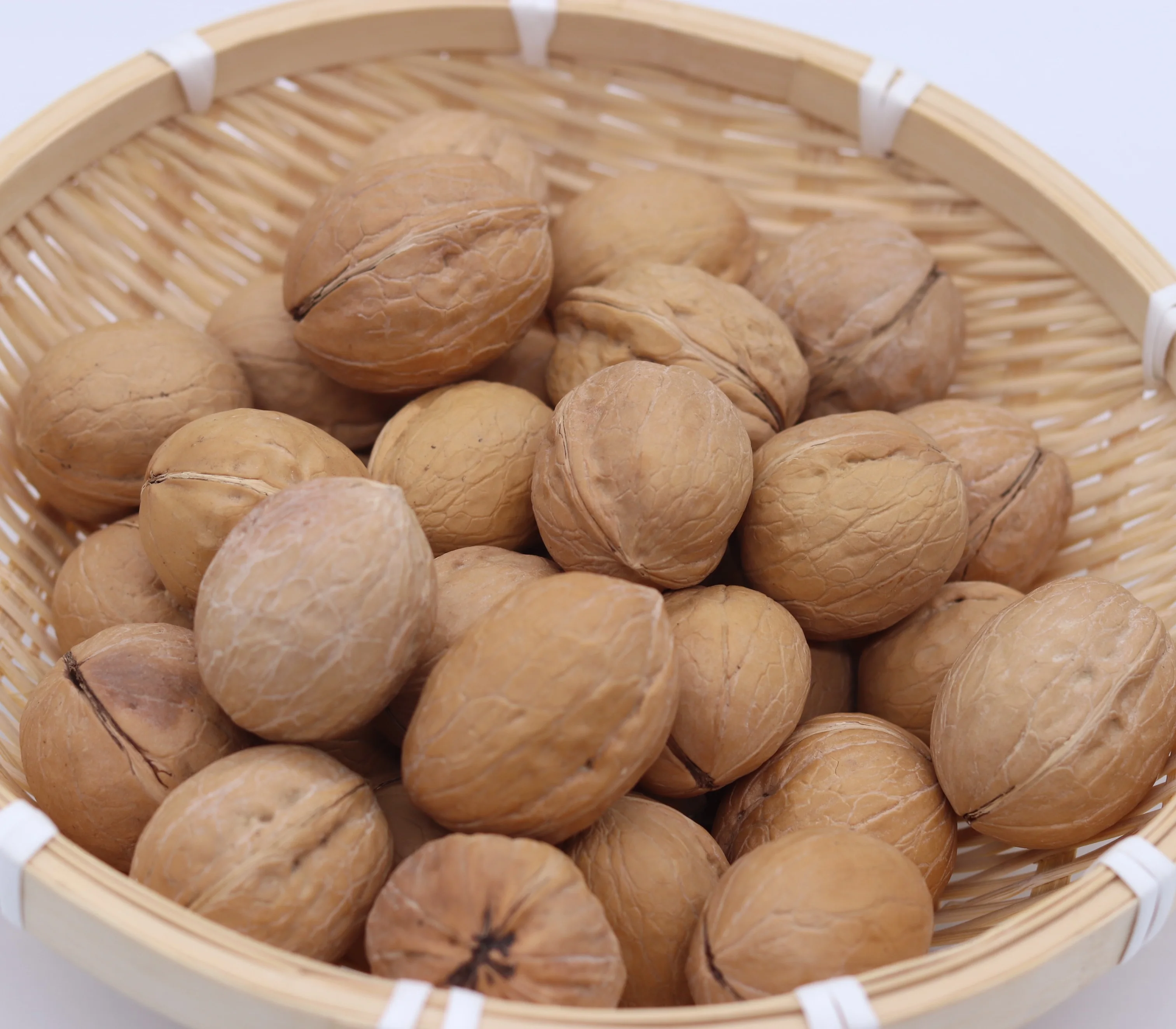 
Manufacturer nut snack food factory organic open thin-skinned walnut 