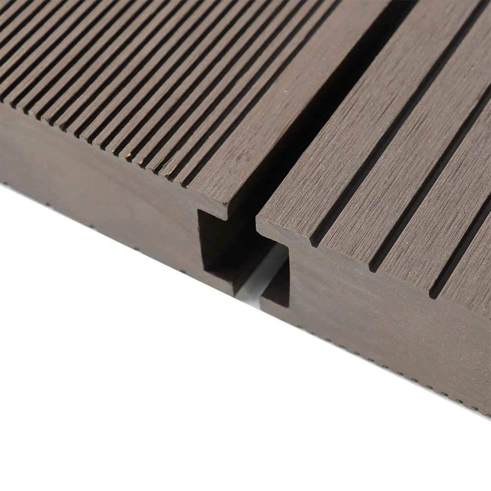 WPC floor, easy to clean and manage, saving time, convenient and practical.