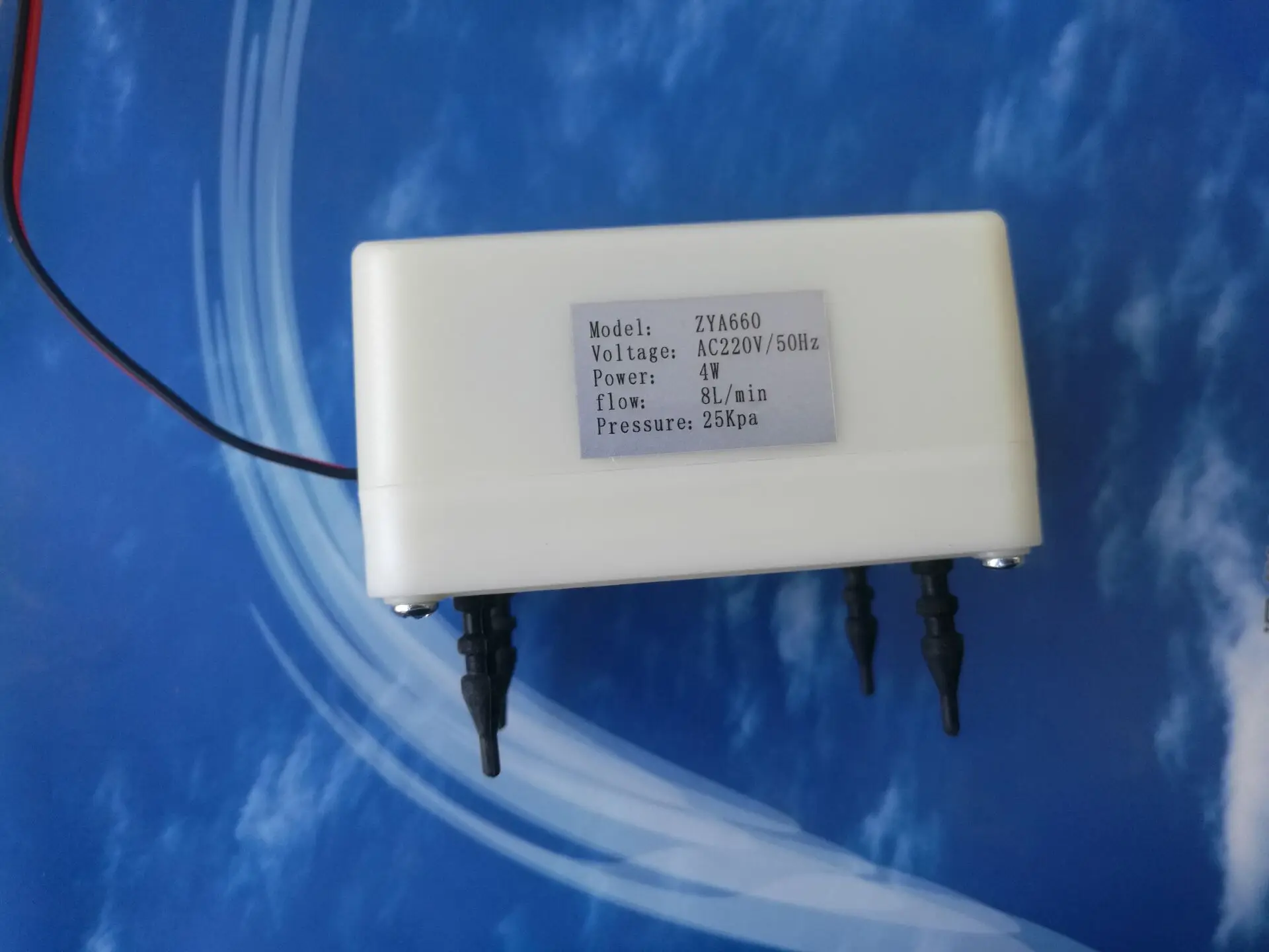 ZYA 680 mini Ozone sterilization DC12V solar powered  Air Pump