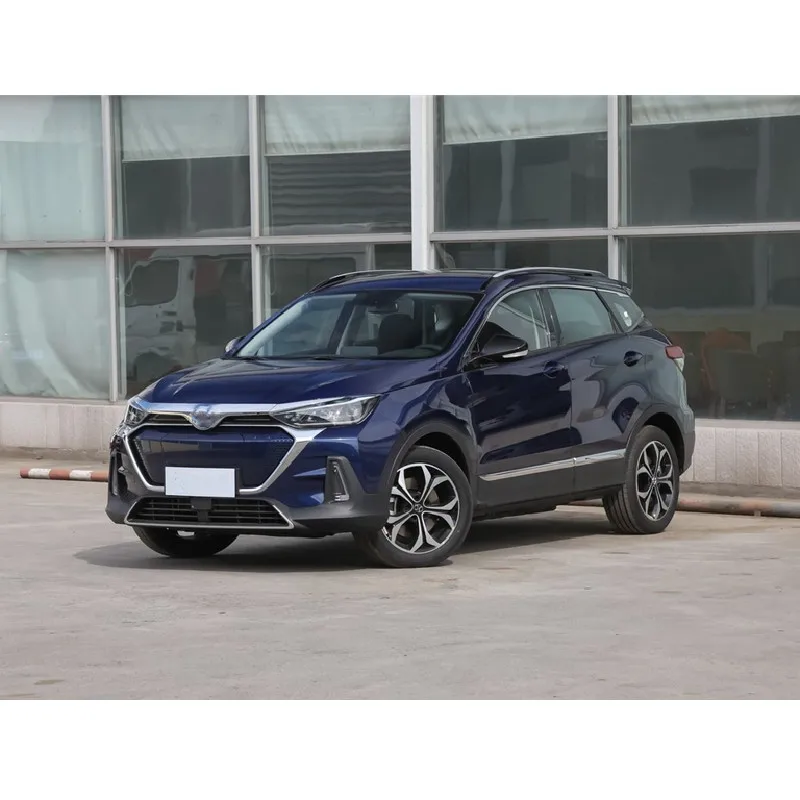 Батарея автомобиля Китай машина высокой скорости вращения 4-колесные ободья 5 мест новой энергии автомобиля