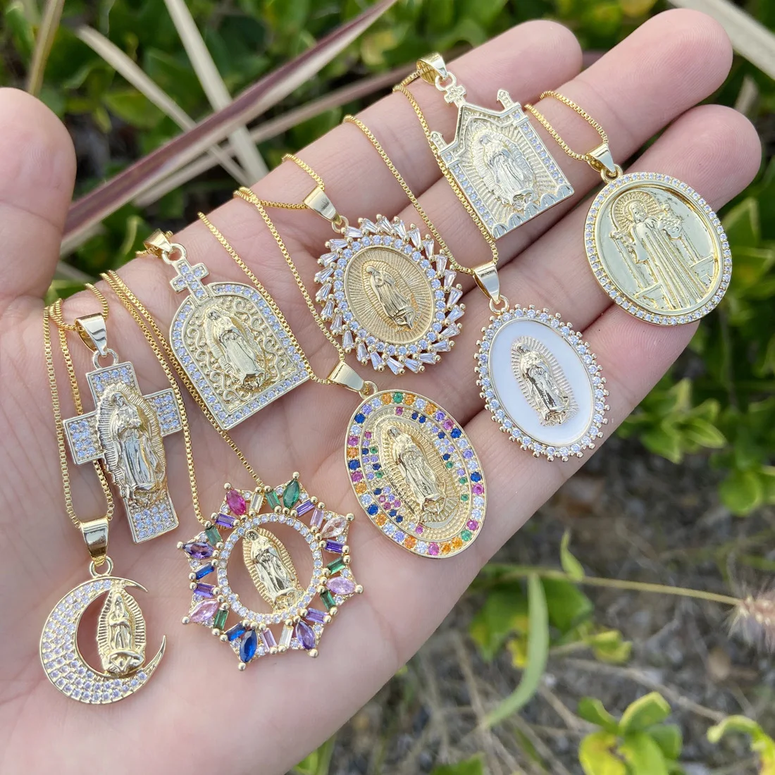 Dainty Gothic Cross Necklace 18K Gold Women Zirconia Christian Jesus Virgin Mary Cross Pendant Necklace Jewelry