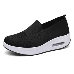 2022 Fashion Knitted Women Slip-on Walking Shoes Fashion Casual Sneakers