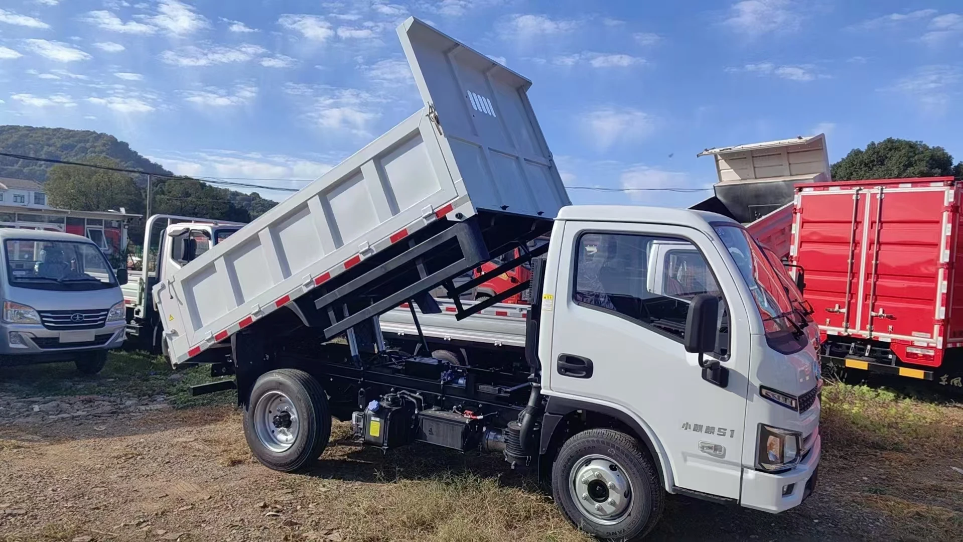 Advanced China Small Dump Truck Single Cab Diesel Version Convenient Quick Use Manual Condition New Mini Truck Segment Left