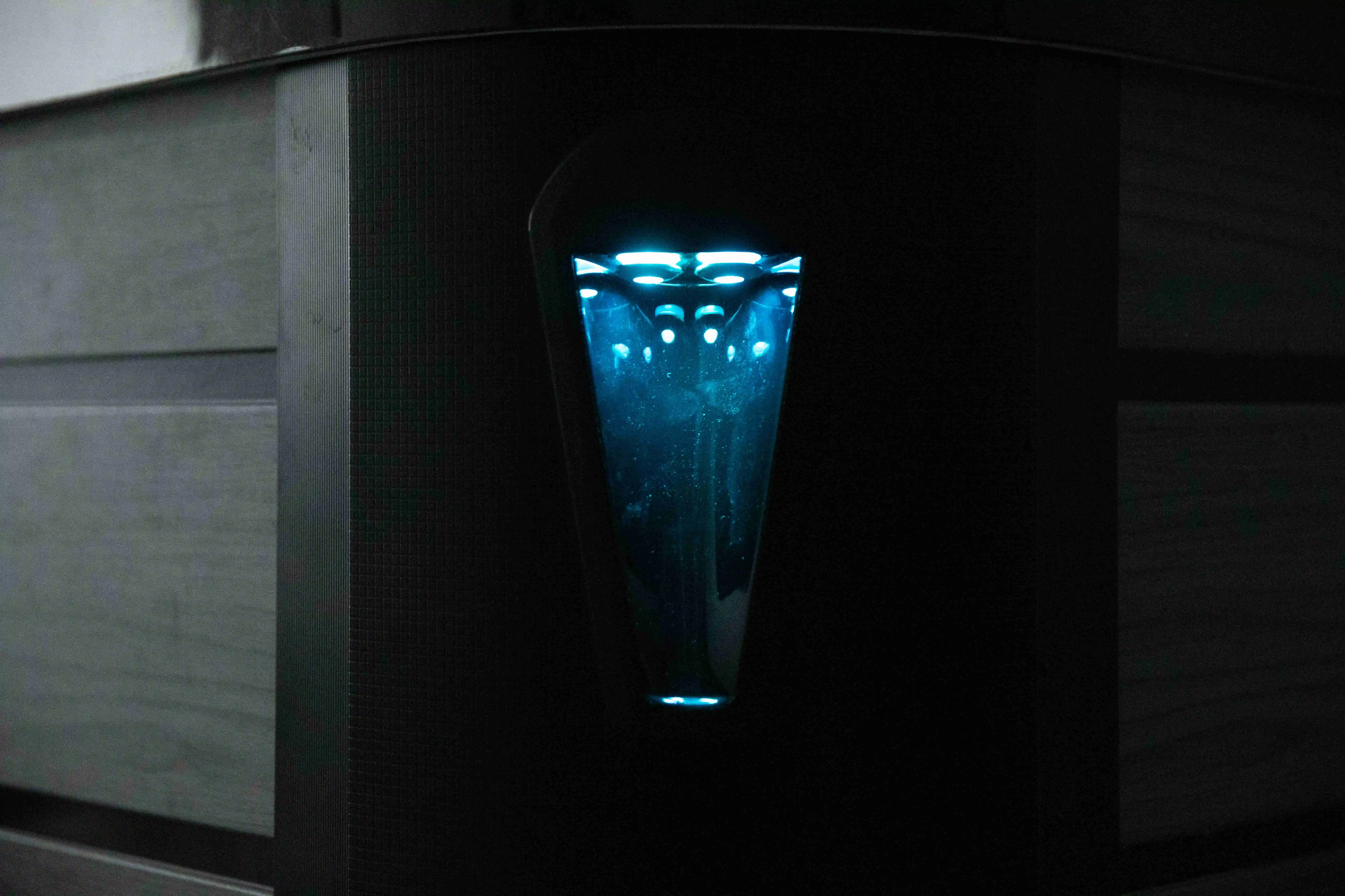 Wholesale custom China new style 5 people outdoor massage bathtub color change led light bathtub massage balboa acrylic spa