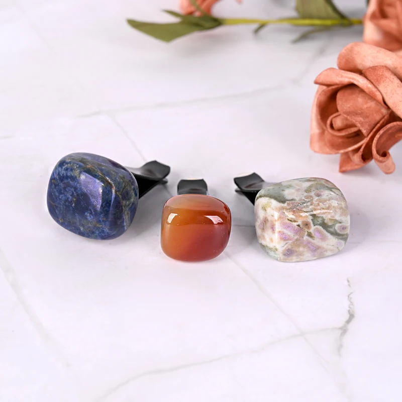 Bow Vent Clips, Natural Crystal Bow Car Diffuser Vent Clip tumble stones Bow Car Interior Decor Bling Car Accessories for Girls